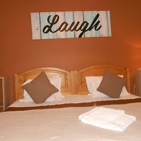 Fx Hostel Фуншал Экстерьер фото